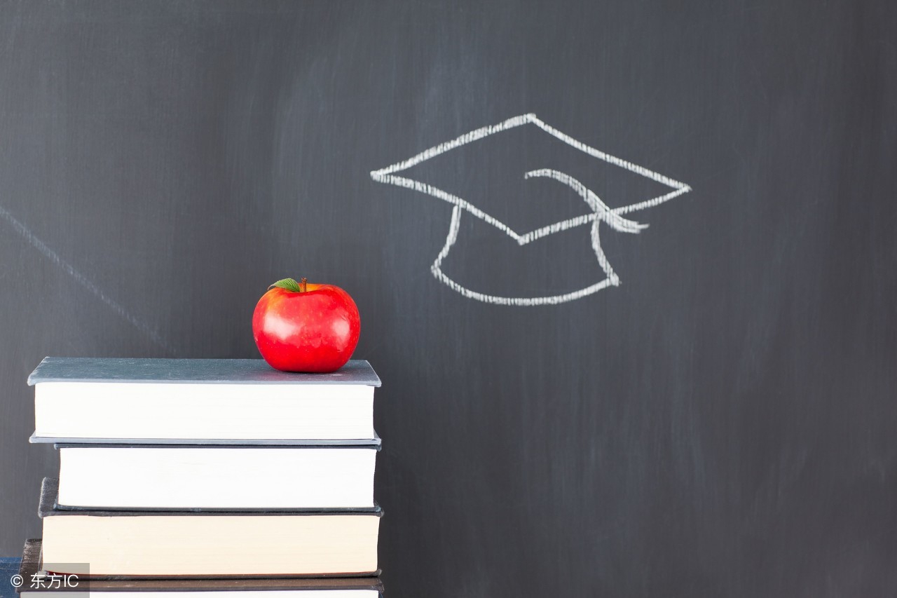 初中英语完形阅读复习资料,初中英语复习资料全套免费