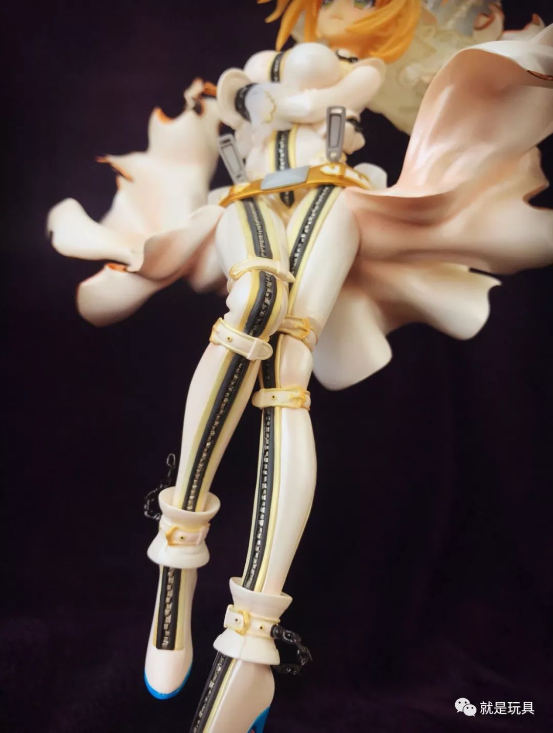 开盒｜Hobbymax纯白的蔷薇皇帝“花嫁尼禄”