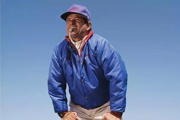 穿上这件外套你就是花丛中最酷的那朵花！