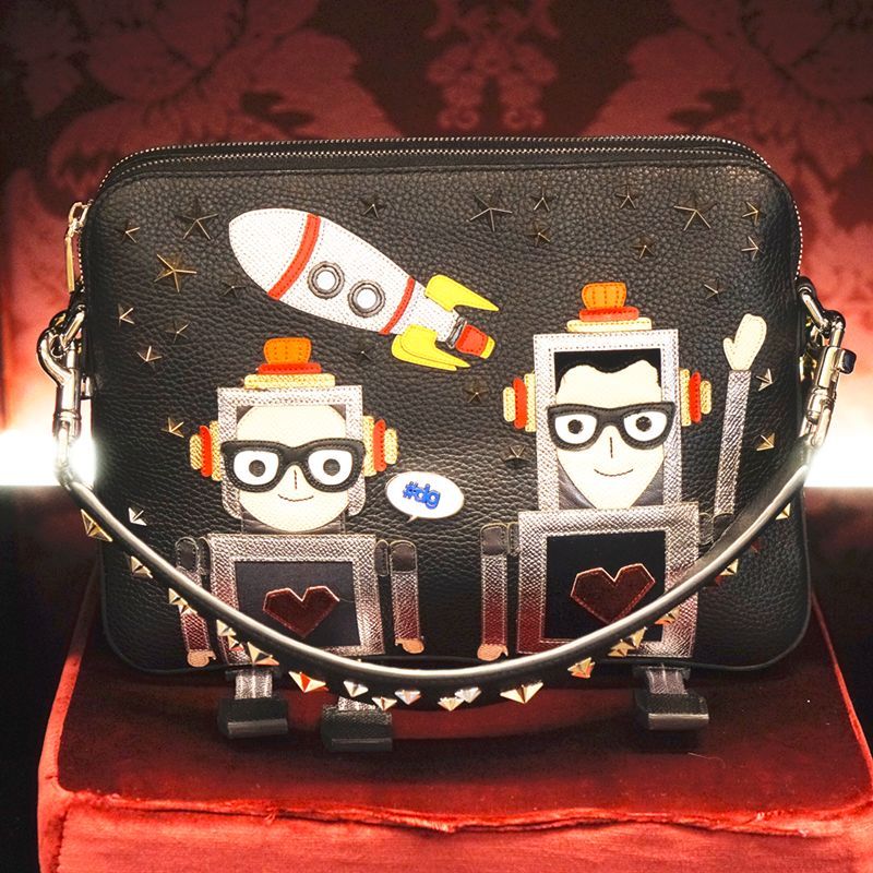 李宁为什么被抢注商标,曾经的国货之光李宁