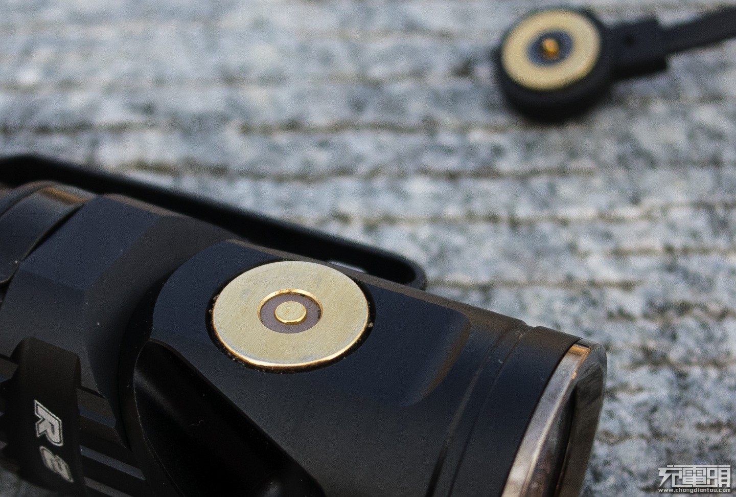 百变精灵ROFISR2手电入手体验