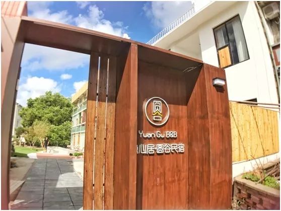 两家隐匿在迪士尼边的亲子度假庄园,采摘、烘焙,好的不得了!