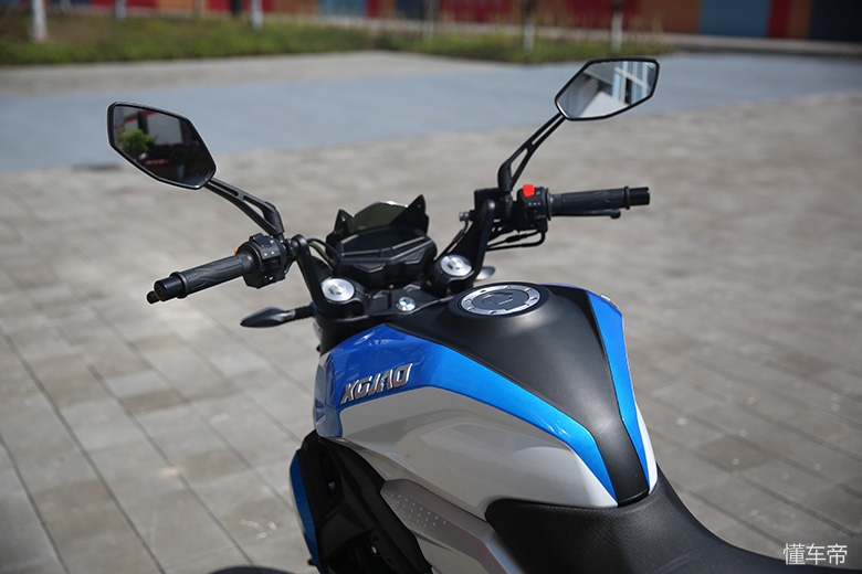 新感觉250单缸极速测试,新感觉250百公里加速实测