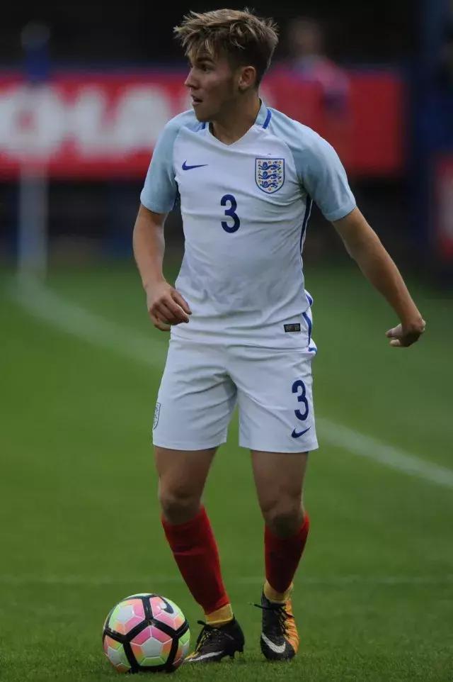 圣徒击败利物浦,圣徒vs曼联足球赛