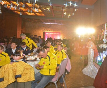 瓒崇悆鏅鸿兘杈呭姪瑁呭,璞溅鏅鸿兘濞变箰绯荤粺