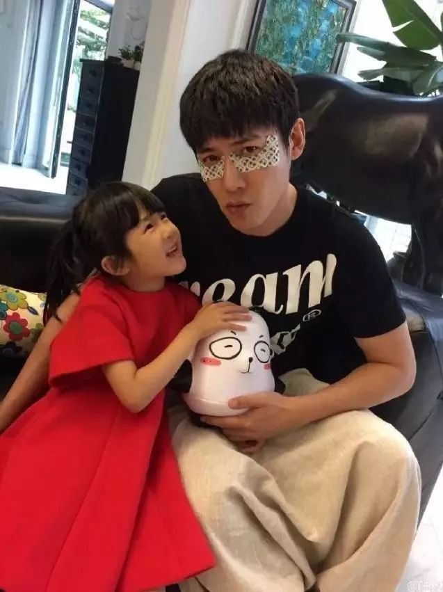 朱丹被评价,朱丹被嘲爱得卑微