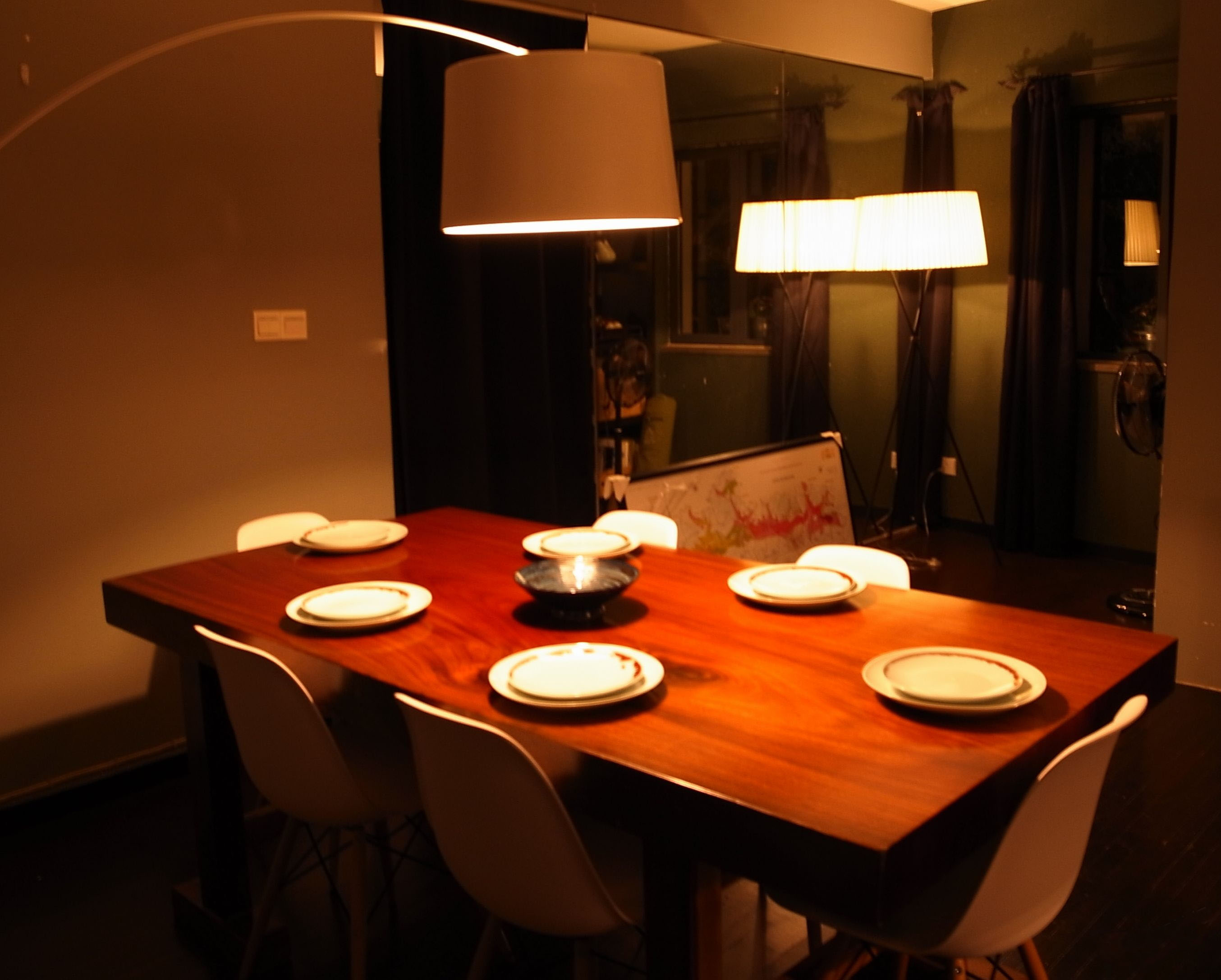 实木大板桌猫腻,实木大板桌坑坑洼洼