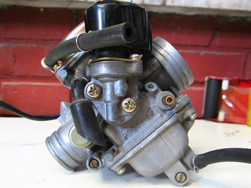 化油器顽固油腻怎么清洗,化油器如何清理油泥