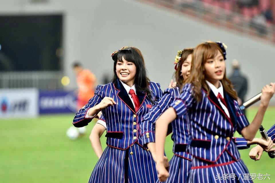 国足0-3不敌韩国赛后现场,国足0比3败给澳大利亚世预赛