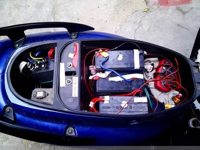 电动车充电注意安全事项,电动车充电安全注意事项