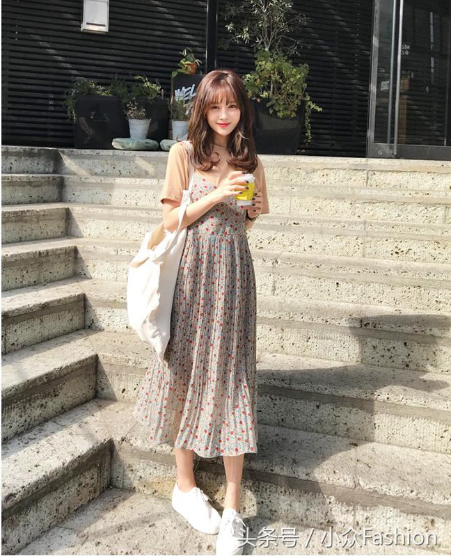 韩国模特穿搭分享,韩国模特花朵穿搭