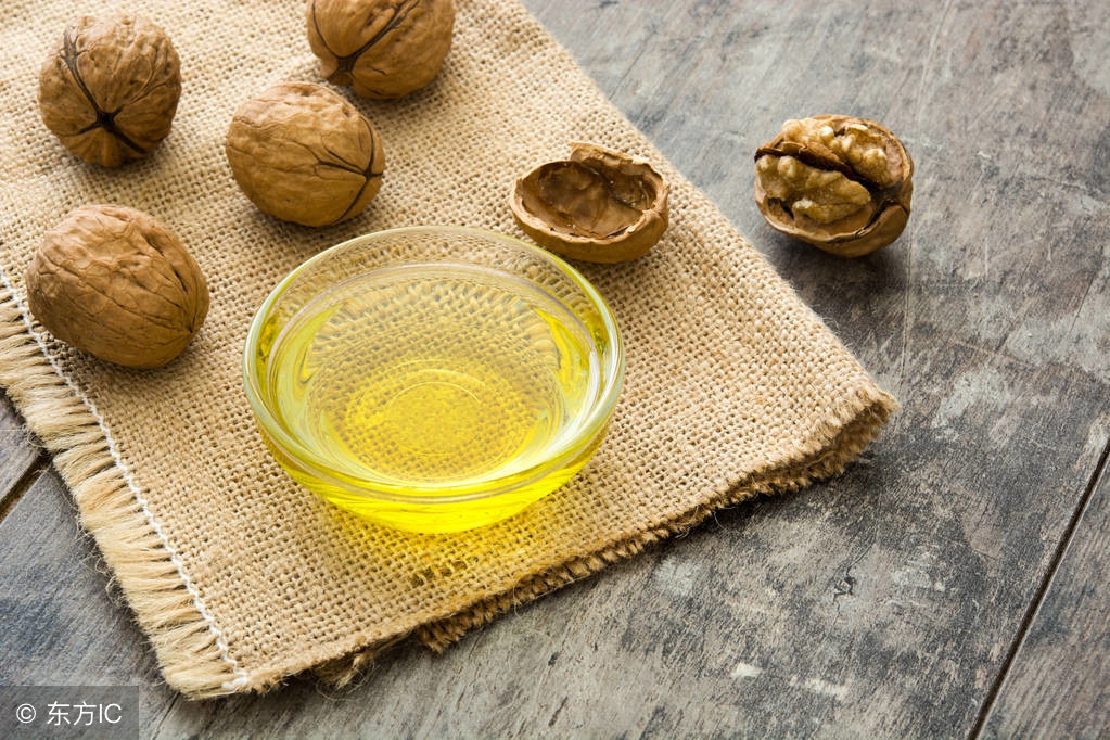 临期核桃油婴儿辅食油,宝宝主食核桃油