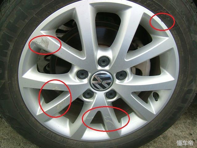 轮毂刮花一小块,轮毂不小心刮花了一点有必要修吗