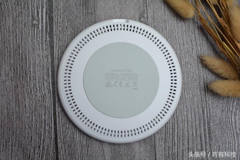 苹果充电器5w快充,苹果原装充电器20w和30w快充测评