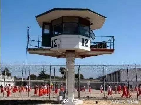 贸易战刚打,老干妈和马应龙竟然先控制了美国监狱