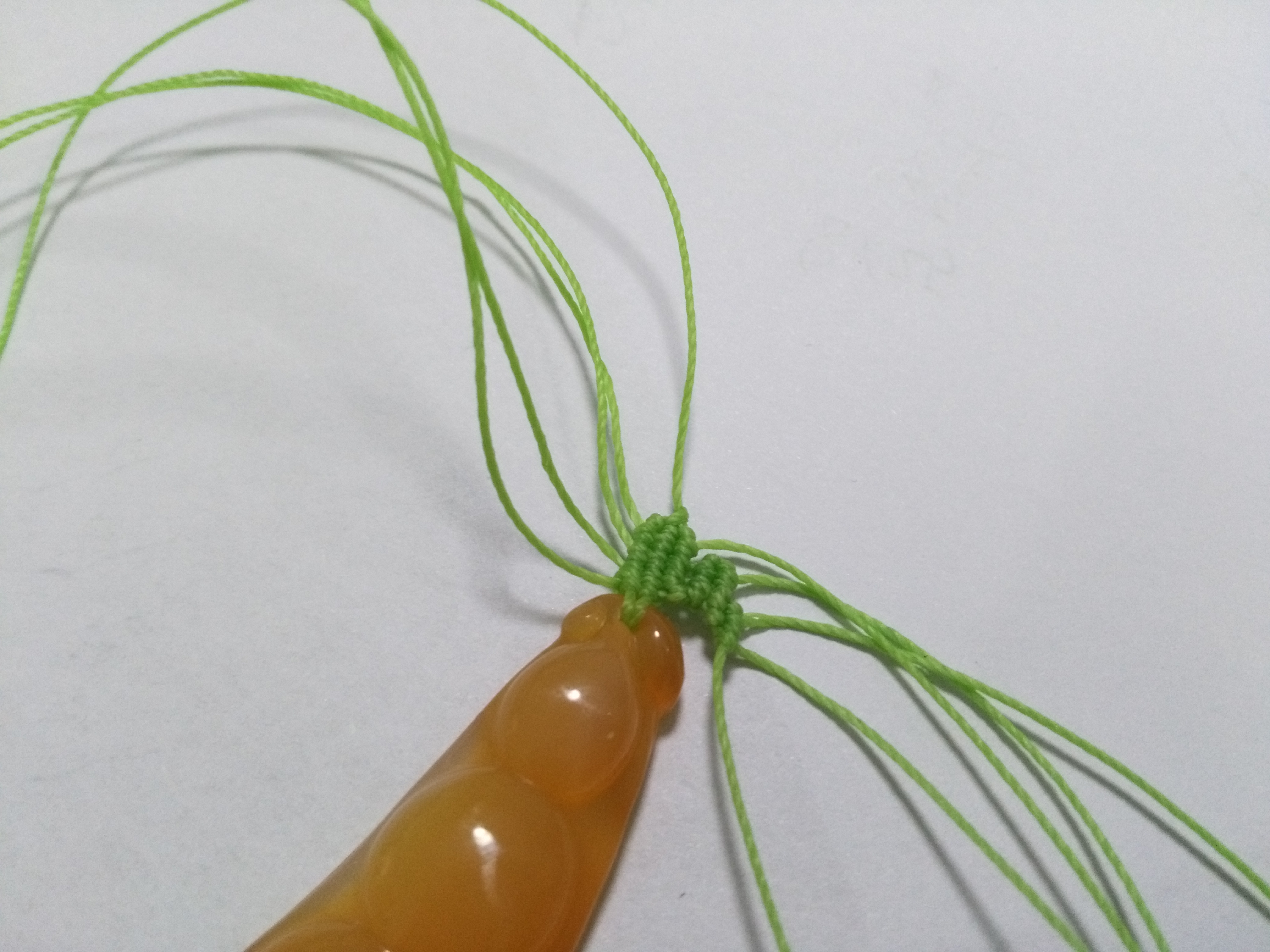 玉髓笑佛吊坠编绳最新款,玉髓鲤鱼吊坠编绳最新款式