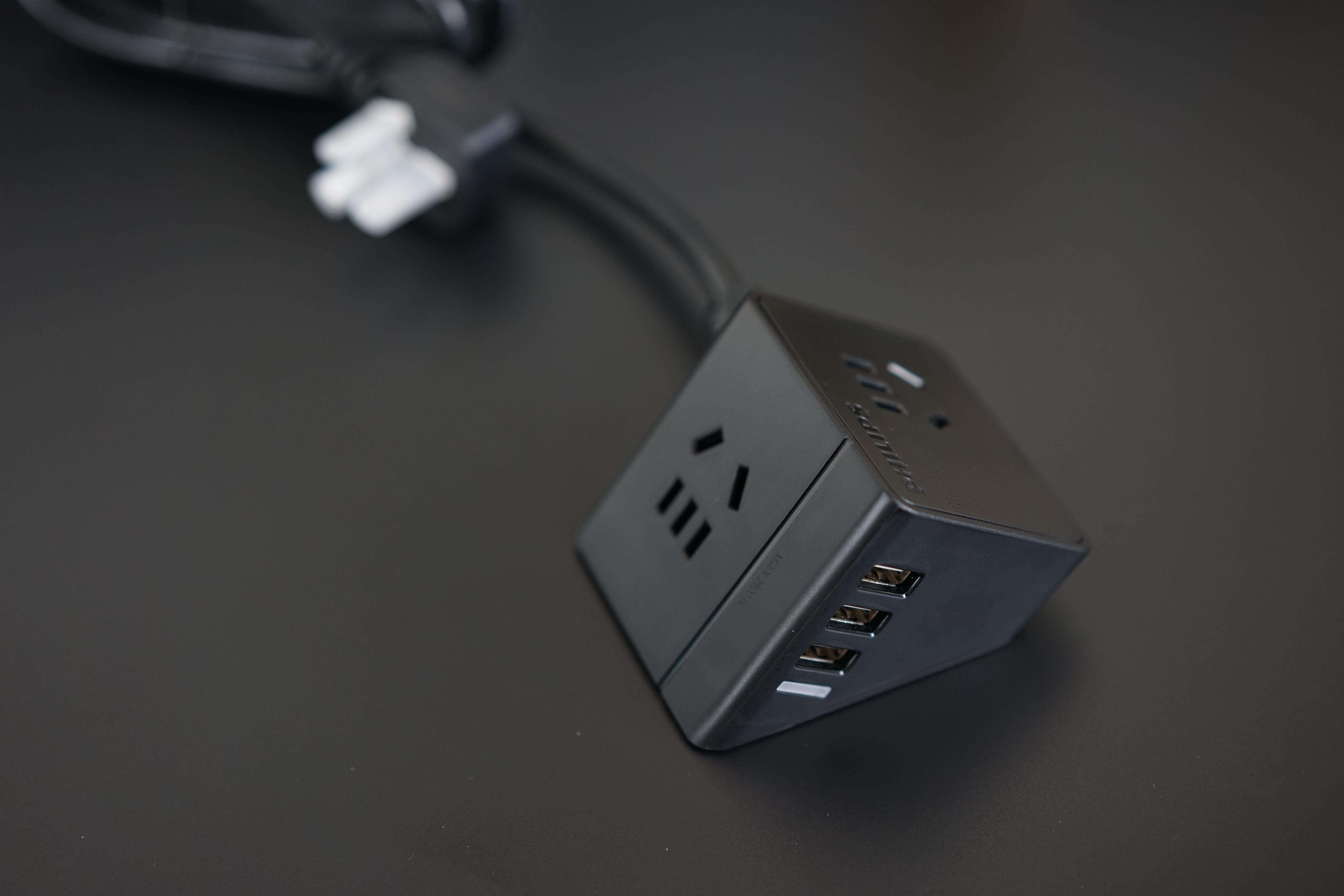 飞利浦philips旗舰店开关插座,飞利浦旅行插座