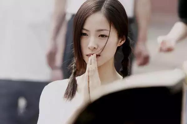 戏剧名人堂丨特立独行的她,活成了很多人想要的样子