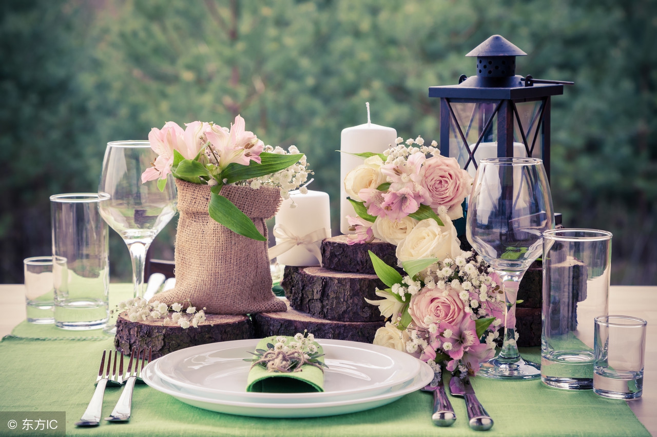 惊闻!微信公众号大V发推文来征婚了,想“傍大款”可以去看看!