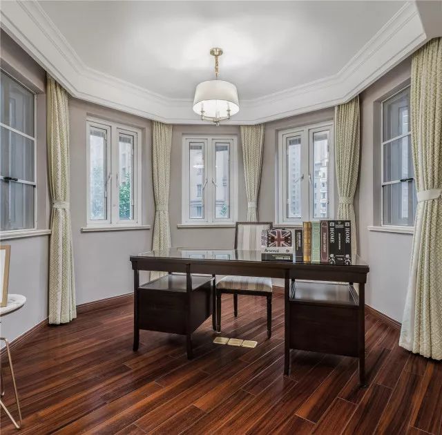 翩跹完整舞蹈,翩跹芭蕾