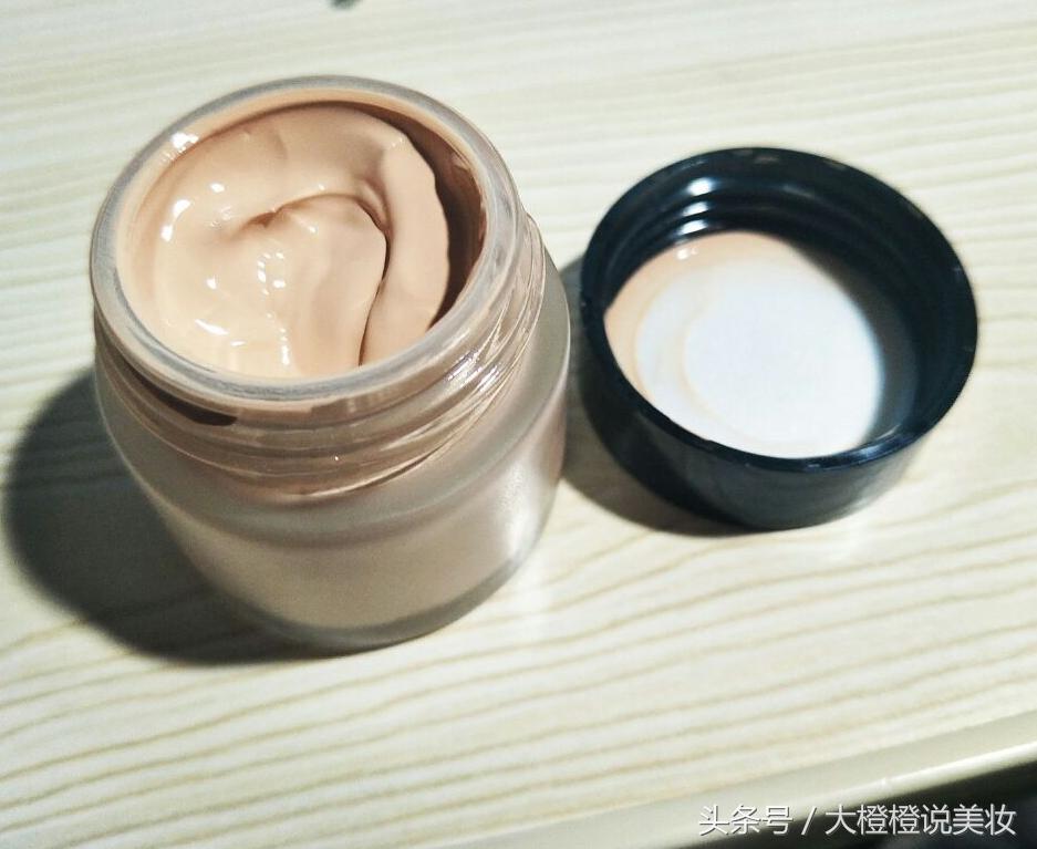 美妆博主刮脸,美妆博主出圈化妆大全