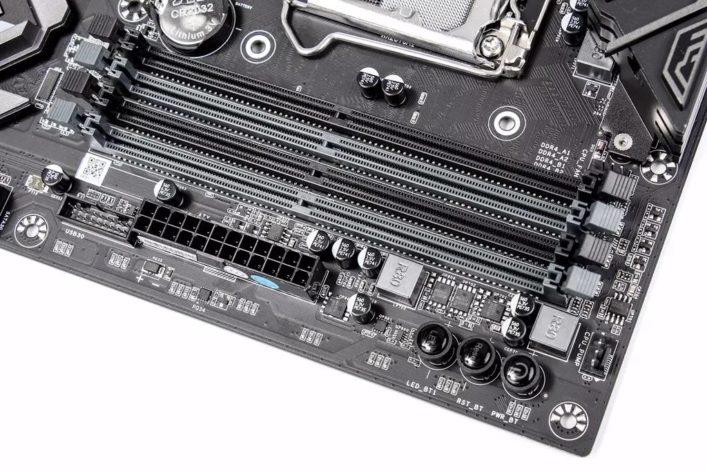 4g内存电脑内存不足怎么解决,想下电脑游戏内存不够怎么办