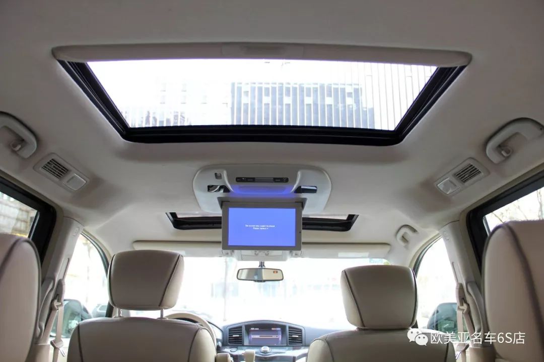 尼桑7座保姆车贵士,保姆商务车10万元明星专用