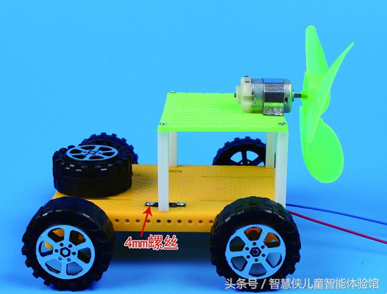 科技小制作风力越野车,吉普车科技小制作