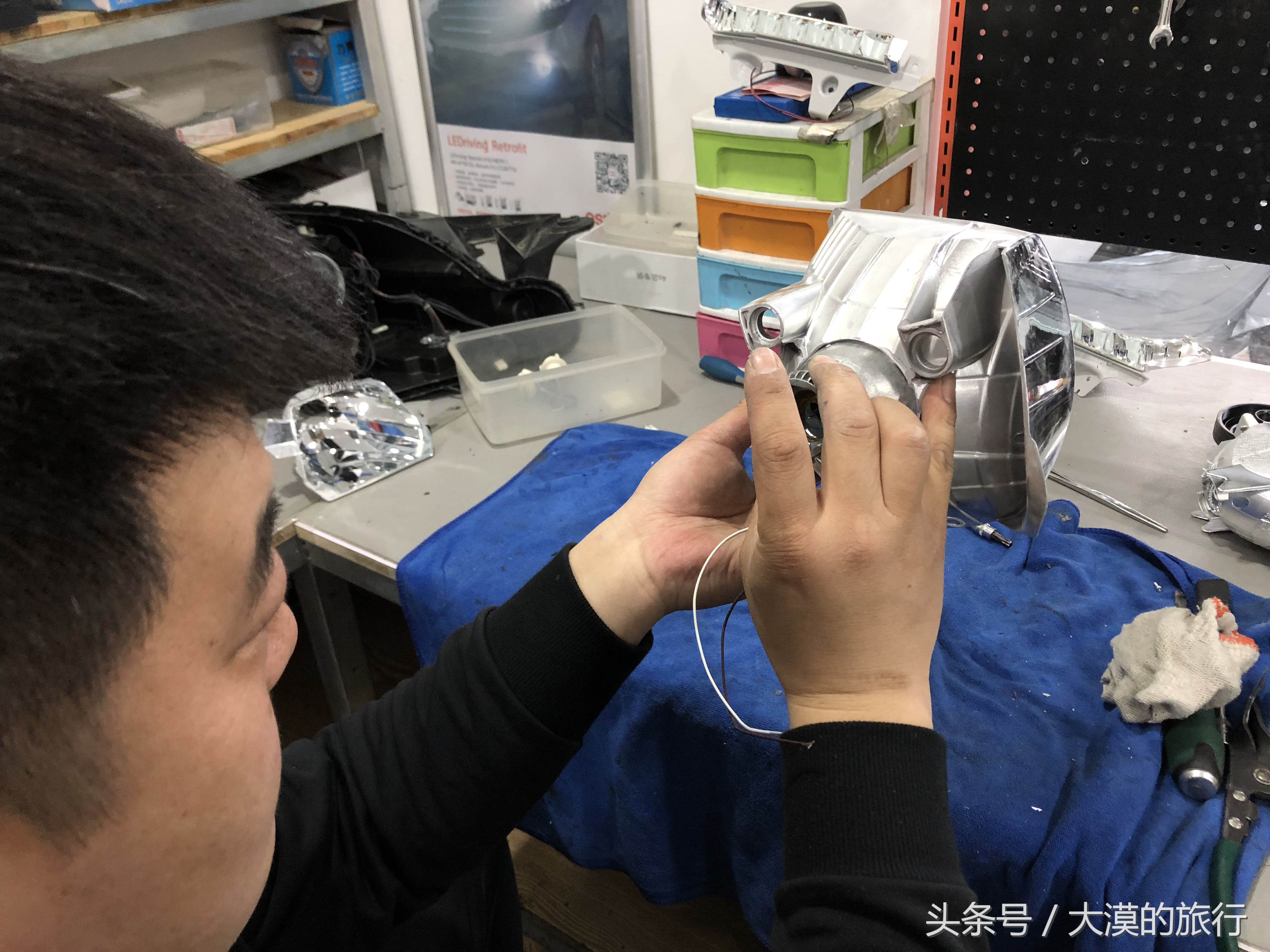 丰田坦途黄光灯,丰田坦途欧司朗激光大灯