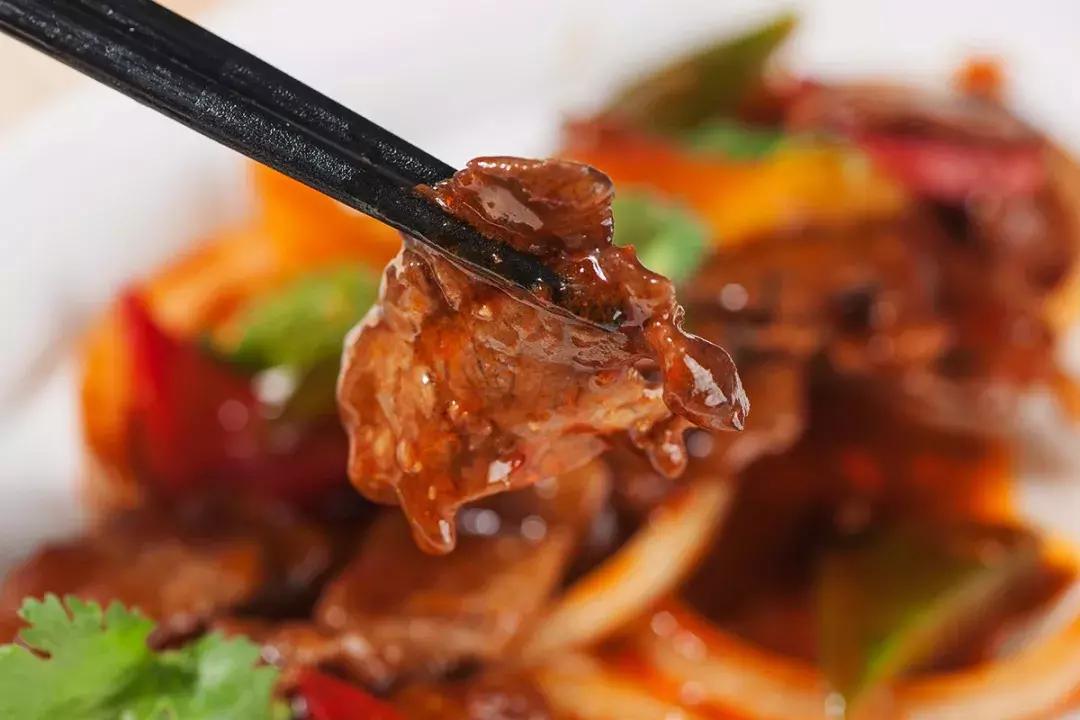 放弃法国巨额财产的法籍华裔回到上海，只为追求做出美食的梦想！