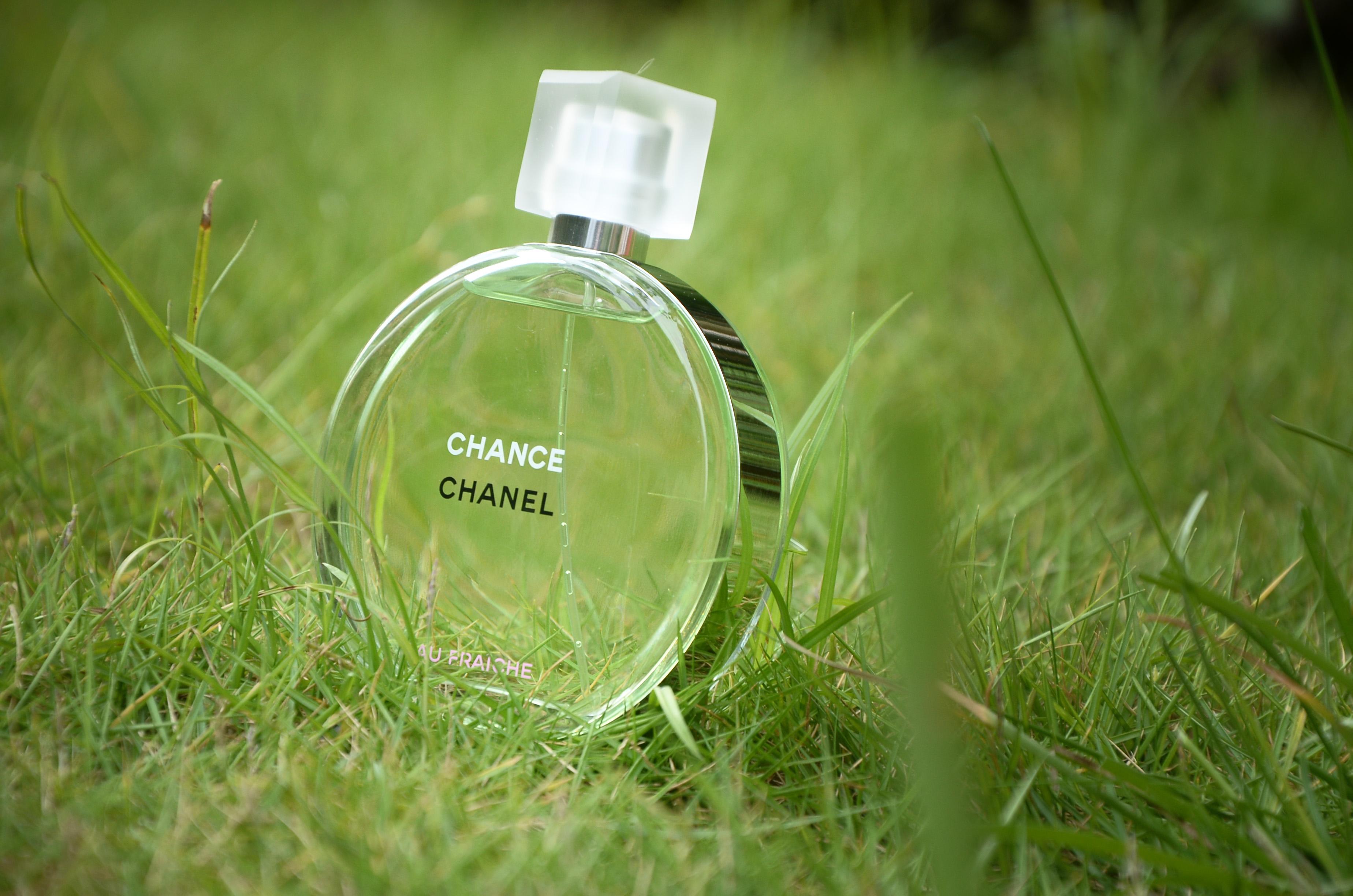 适合三十多岁职场女性的香水,适合职场的淡香水推荐