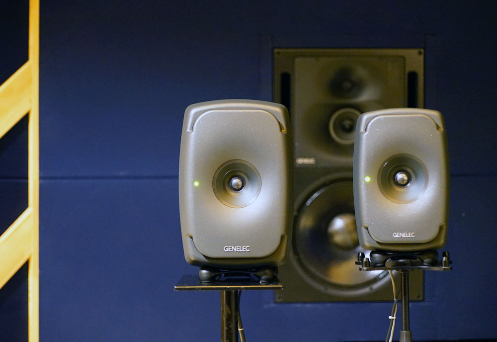 真力8050b两分频有源监听音箱 (真力有源监听音箱1038)