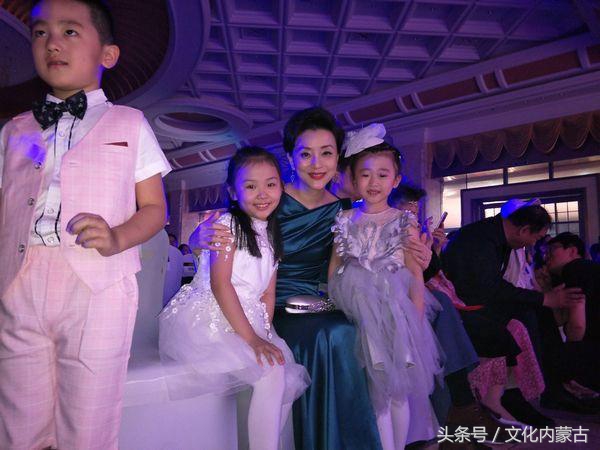 内蒙古超级萌娃亮相中国金鸡百花电影节第三届国际微电影展映盛典