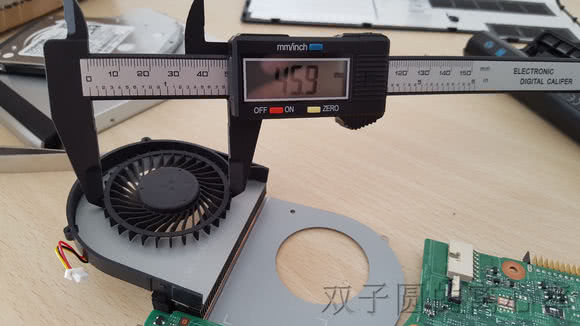 华硕n550jnotebookpc拆机清灰,笔记本拆机清灰教程拯救者