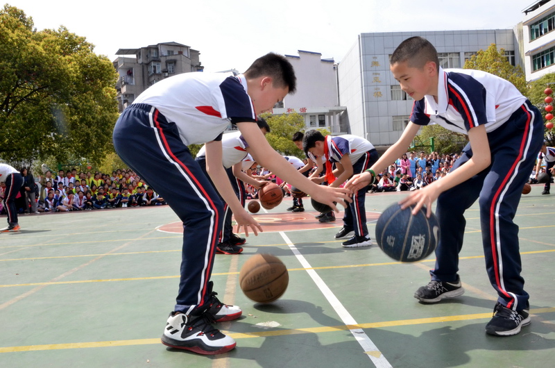 恩施金子坝实验小学篮球比赛视频,恩施州篮球比赛小学