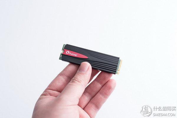 电影头号玩家里的大神都在用开放式主机，你还在用传统电脑？