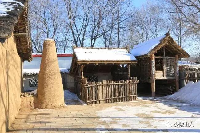 东北风情【八十三】呼兰式的烟筒（作者：郑旭东）