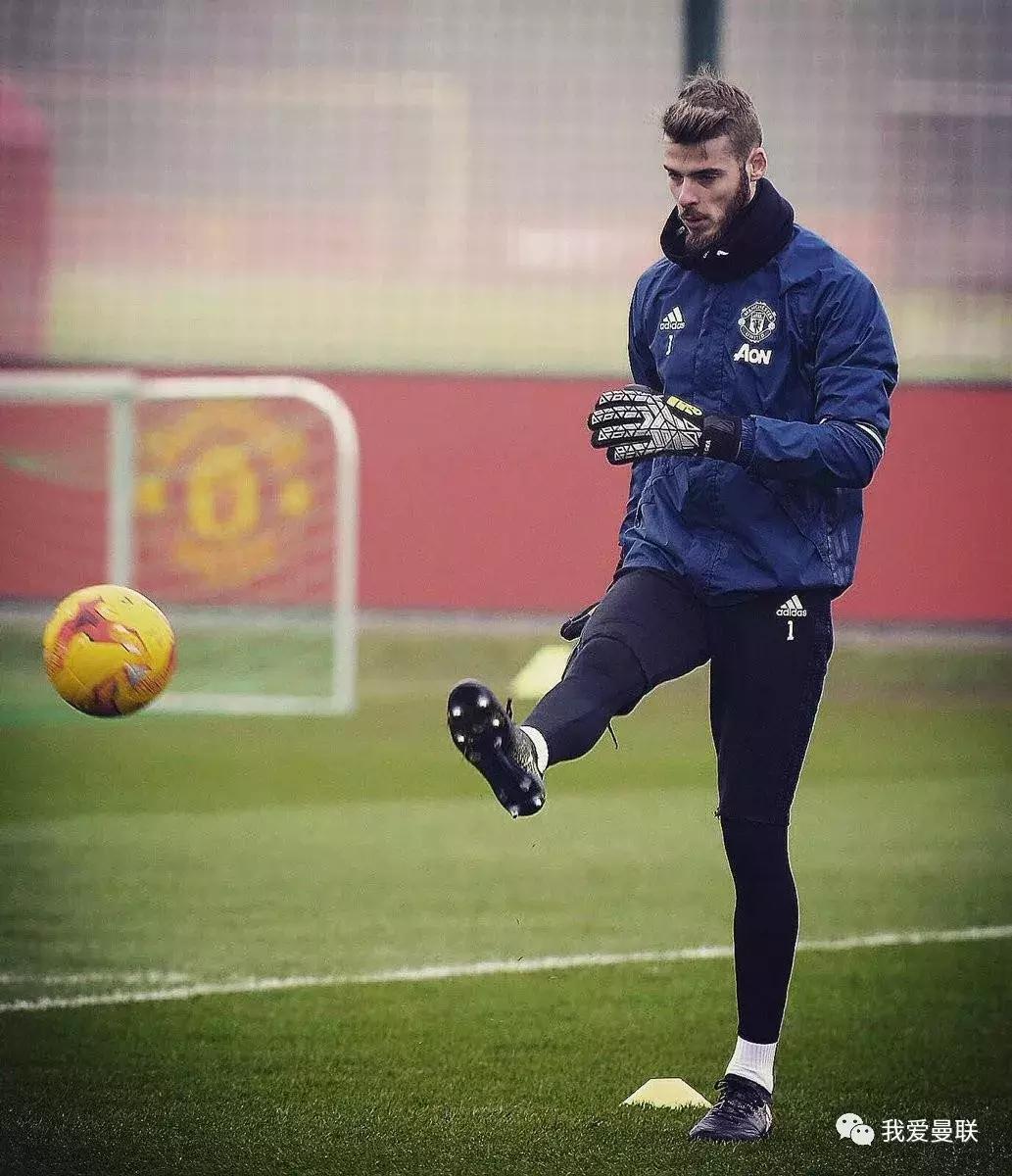 穆帅给曼联最大改变,穆帅炮轰曼联引援名单