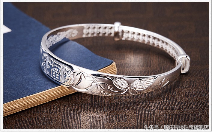 辨别银手镯真假最简单方法,如何辨别银手镯真假最简单的方法