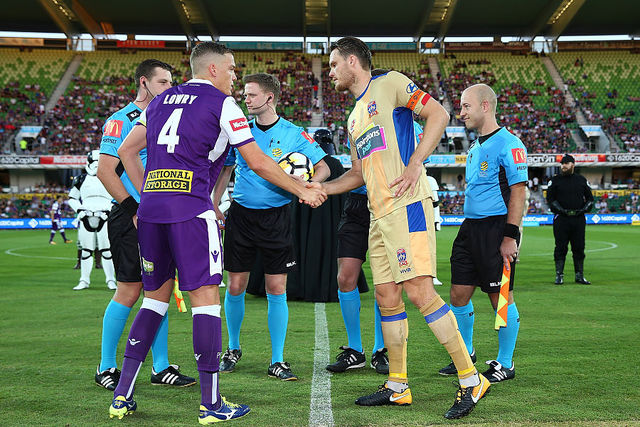 竞彩足球四串一推荐,足球竞彩2串1分享