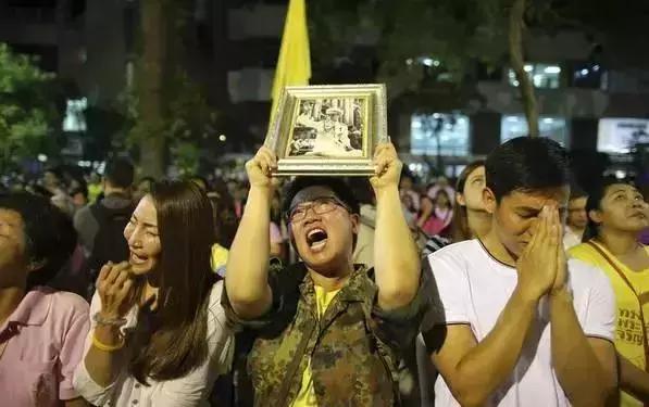 最邪乎的文玩,文玩十大邪门怪事