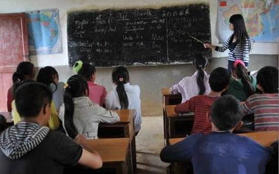 关于游戏工作是怎么赚钱的,游戏赚钱的副业有哪些呢