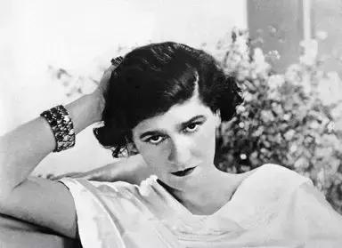 香奈儿的一生,香奈儿一生只做两件事