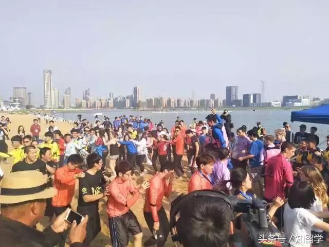 国际名校掐架，拿手的不只是学术，还有肢体……