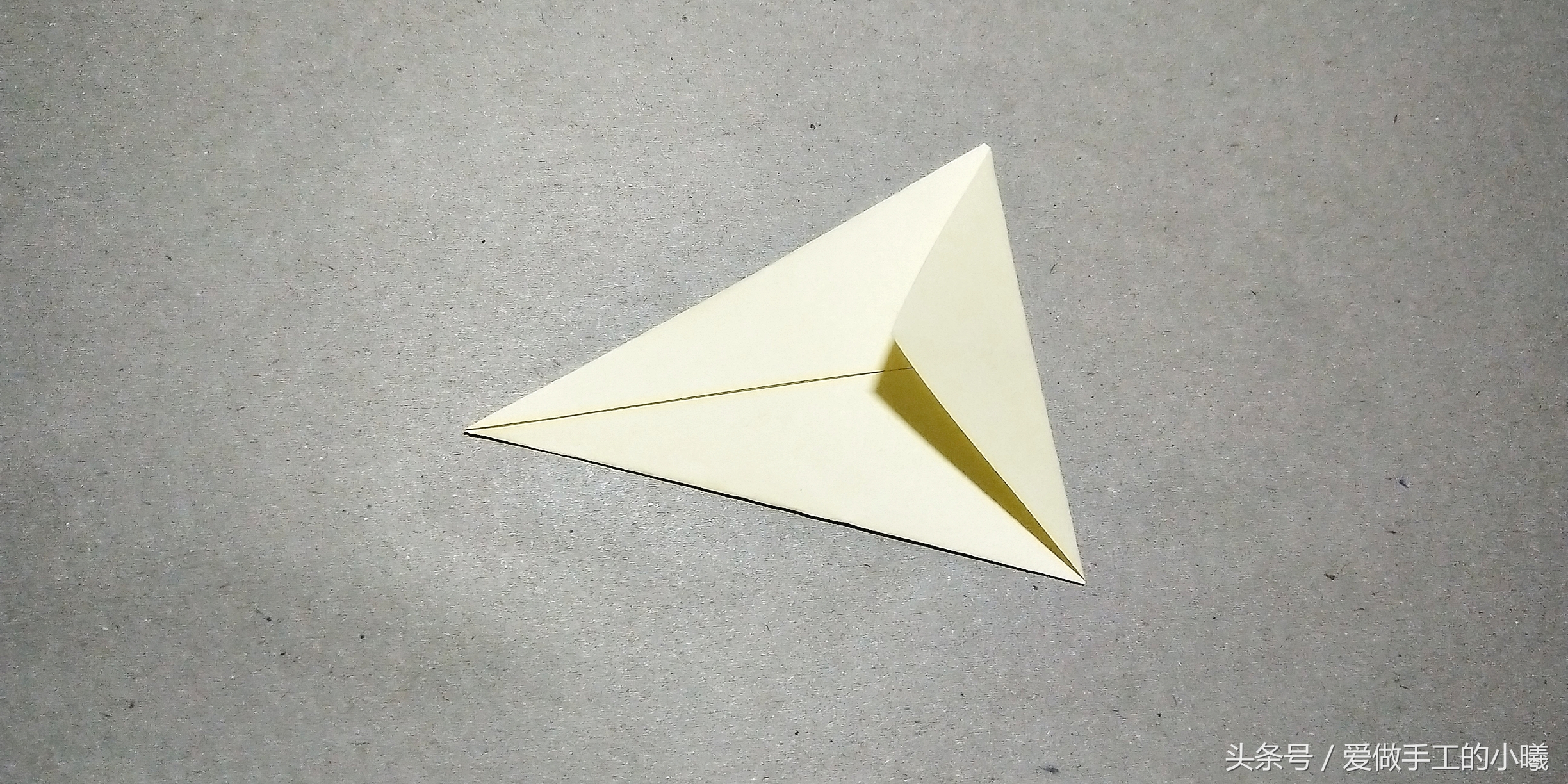 回旋飞镖折纸简单版,折纸风火轮飞镖方法