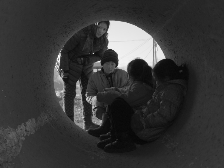 性侵留守女童案,小寡妇成仙记完整版免费观看