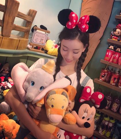 香港迪士尼乐园和上海迪士尼乐园,香港迪士尼游玩详细攻略