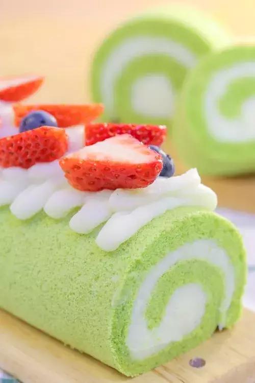 给孩子吃淡奶油,给小孩子吃奶油