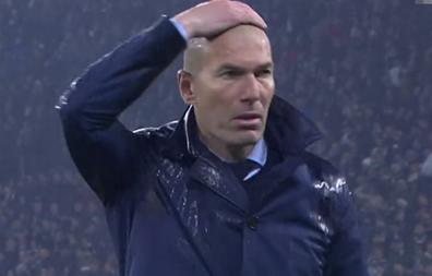 38岁c罗惊天吊射梅开二度,逆龄而上