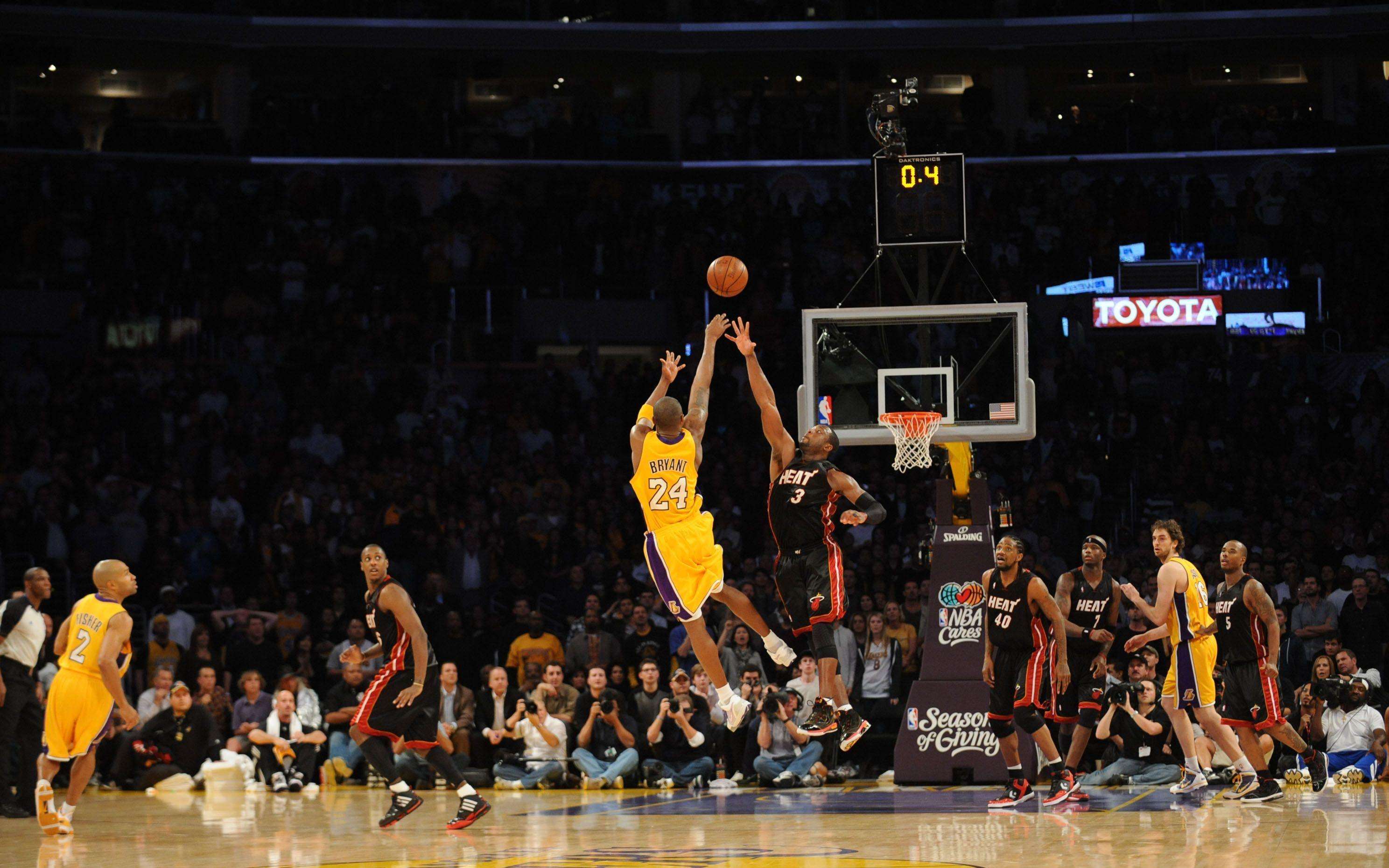 回忆篇从青涩到成熟记忆里的黑曼巴 ----科比战靴系列